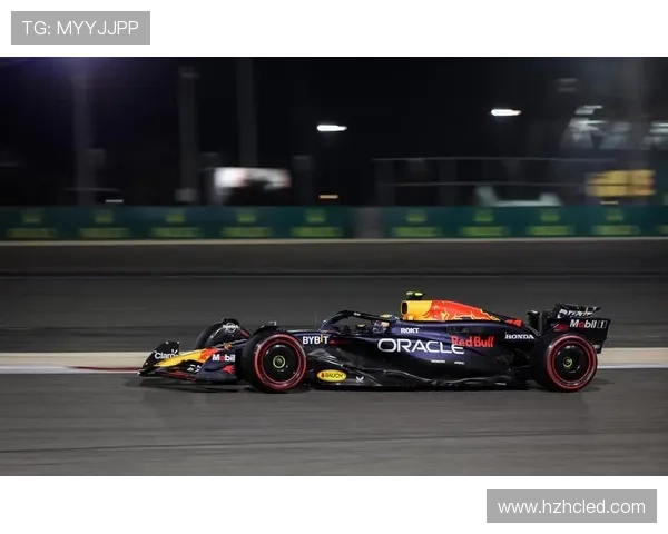 F1赛季最新动态:顶级车队争夺激烈 新规则影响赛事格局