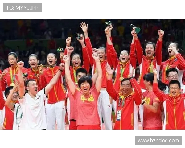 中国女排逆袭战胜巴西,成功晋级世界杯四强,展现顽强斗志