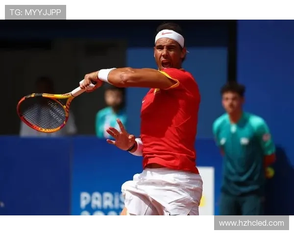 网球赛场激战正酣 德约科维奇与纳达尔续写经典对决 网球赛场激战正酣 德约科维奇与纳达尔续写经典对决