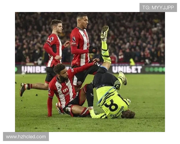 英超官方微博发布最新动态引发球迷热议讨论赛场精彩瞬间