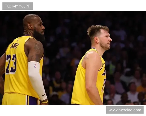 NBA今日焦点：詹姆斯领衔湖人迎战勇士 赛季首战揭幕战精彩看点解析